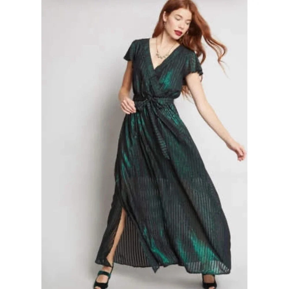 ModCloth Time To Shine Emerald Green And Black Metallic MIDI Dress Size Medium
